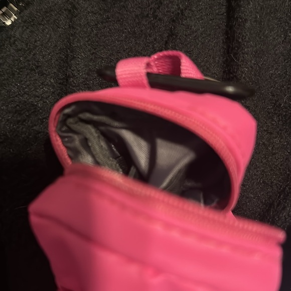 NWT Open Story Mini Pouch - Picture 5 of 6